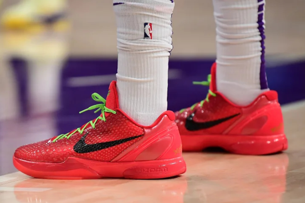 Kobe first top nike shoe