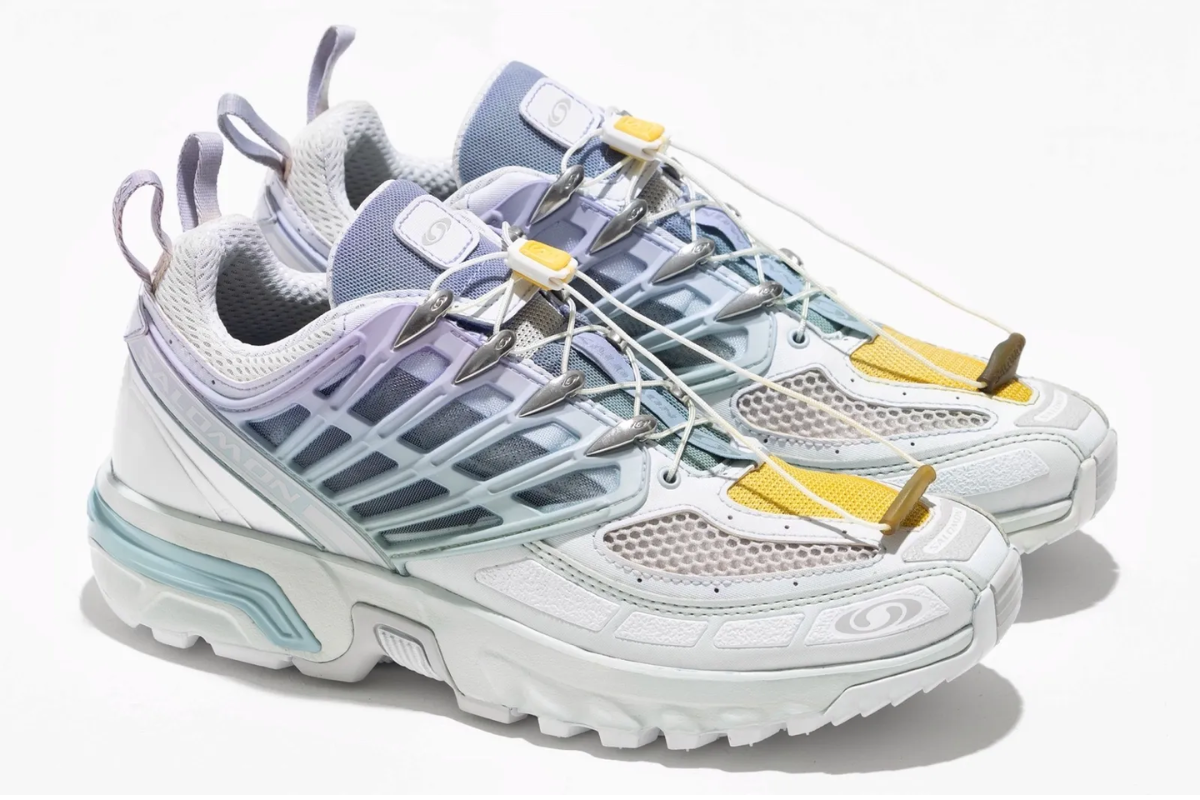 Lorenz.OG is working on a Salomon ACS Pro Advanced and a Nike Air Max 95